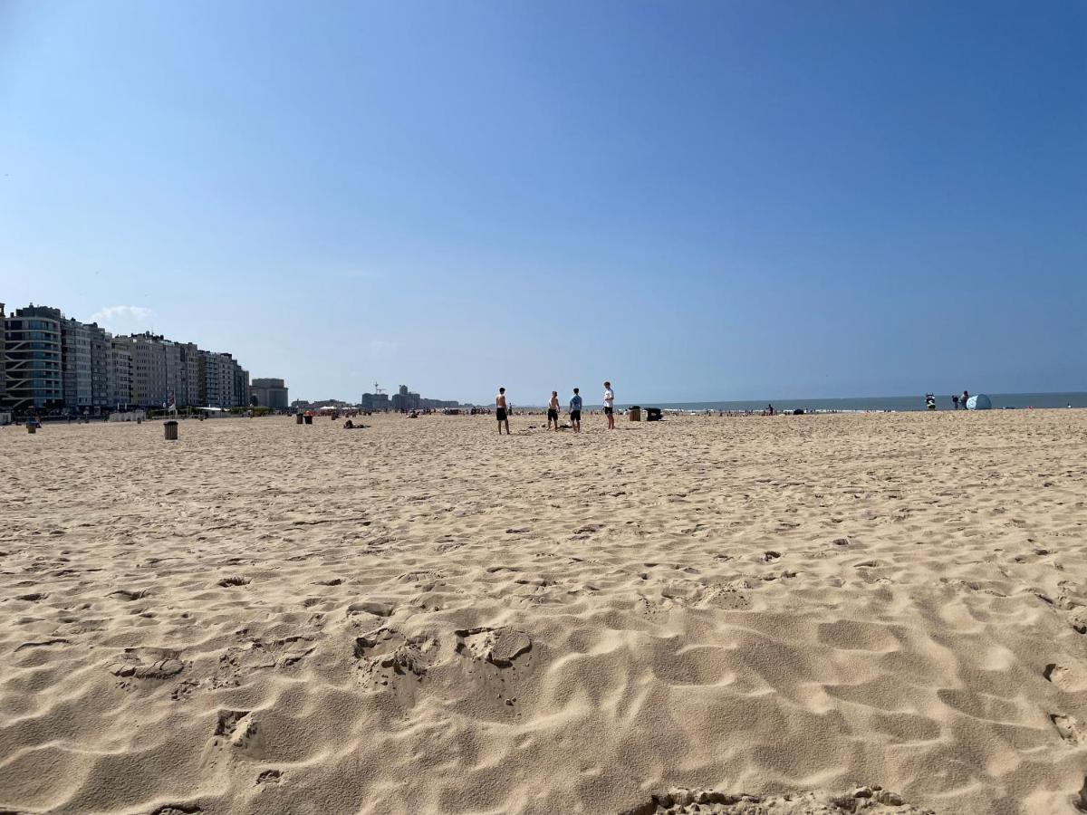 Gezellige Studio 1 Slaapkamer, 3Pers,Strand,Zee 50M Ostenda Esterno foto